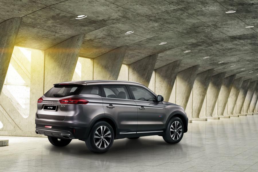  Proton X70 2018 года  (фото 9 из 11)